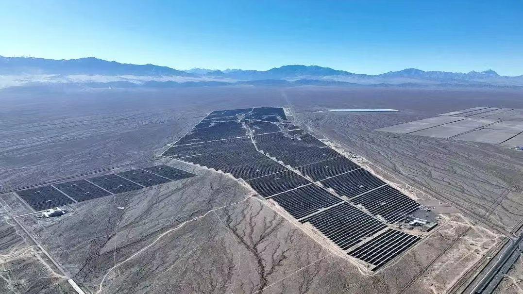 甘肃玉门油田175MW地面光伏电站